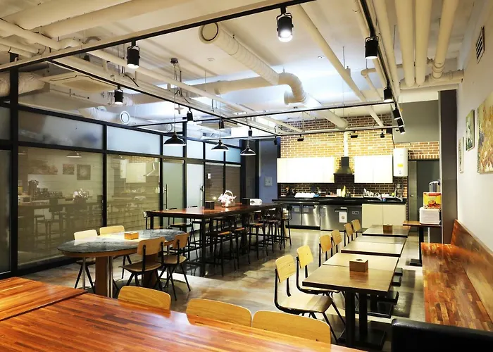 스테이7 명동 호스텔 *